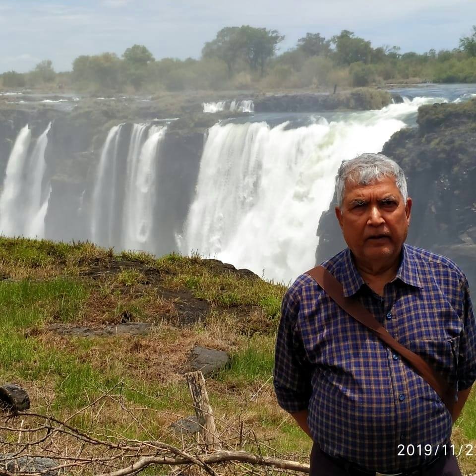 Sisir Sen
